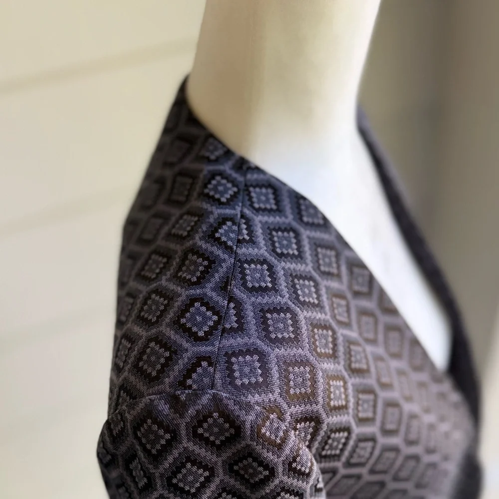 Banana Republic size 2P Geometric Patterned Black Jacket - Picture 7 of 9